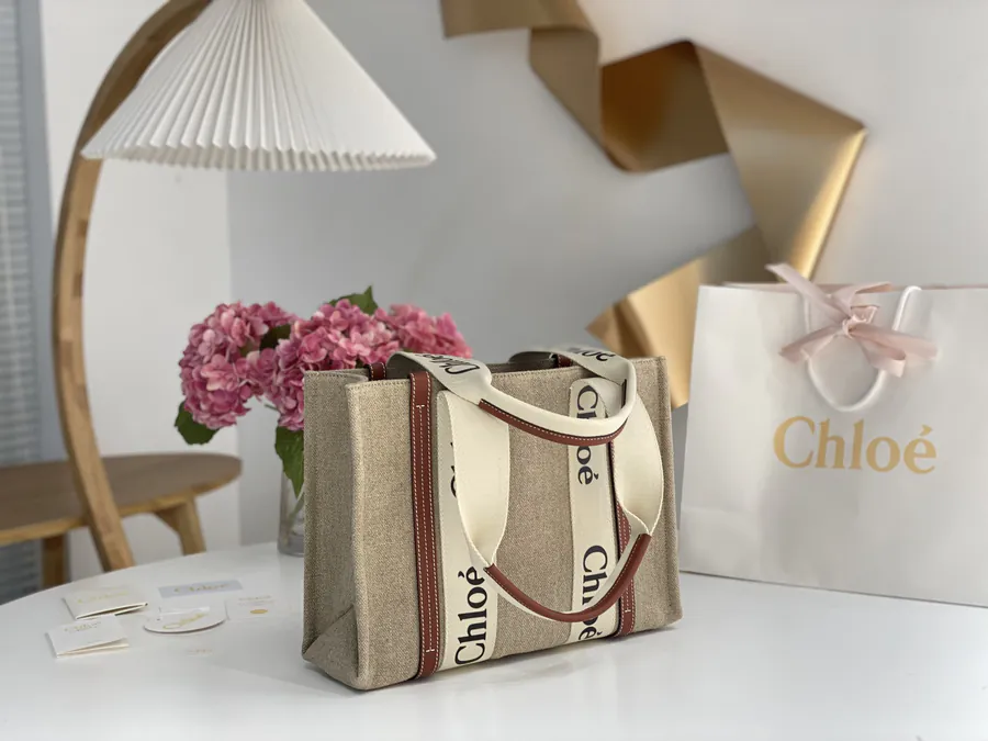 Chloe Woody Tote Medium Size