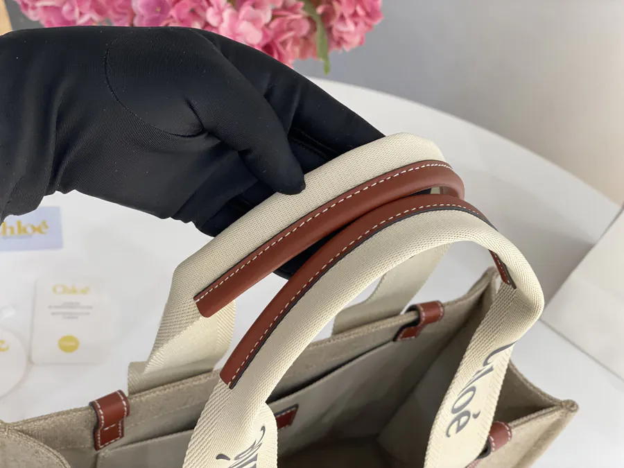 Chloe Woody Tote Medium Size