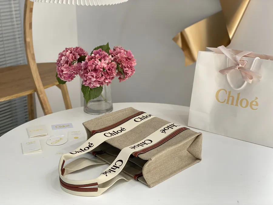 Chloe Woody Tote Medium Size