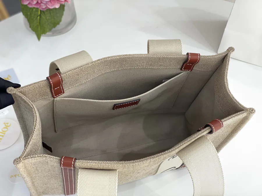 Chloe Woody Tote Medium Size