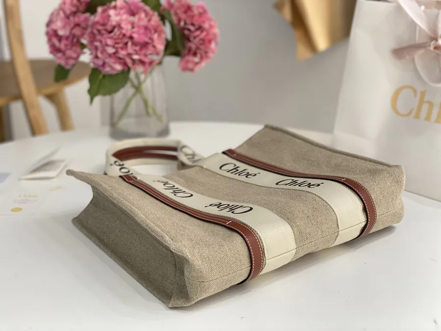Chloe Woody Tote Large Size