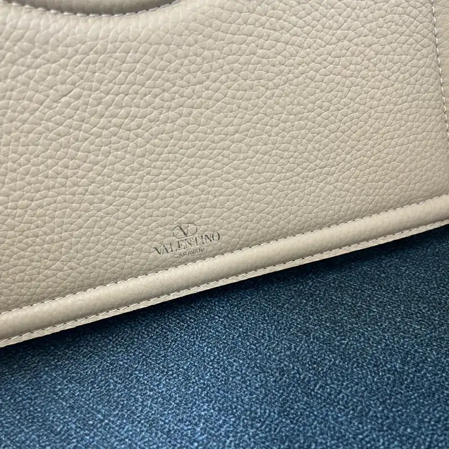 GARAVANI Grained Calfskin Handbag with VLOGO Signature