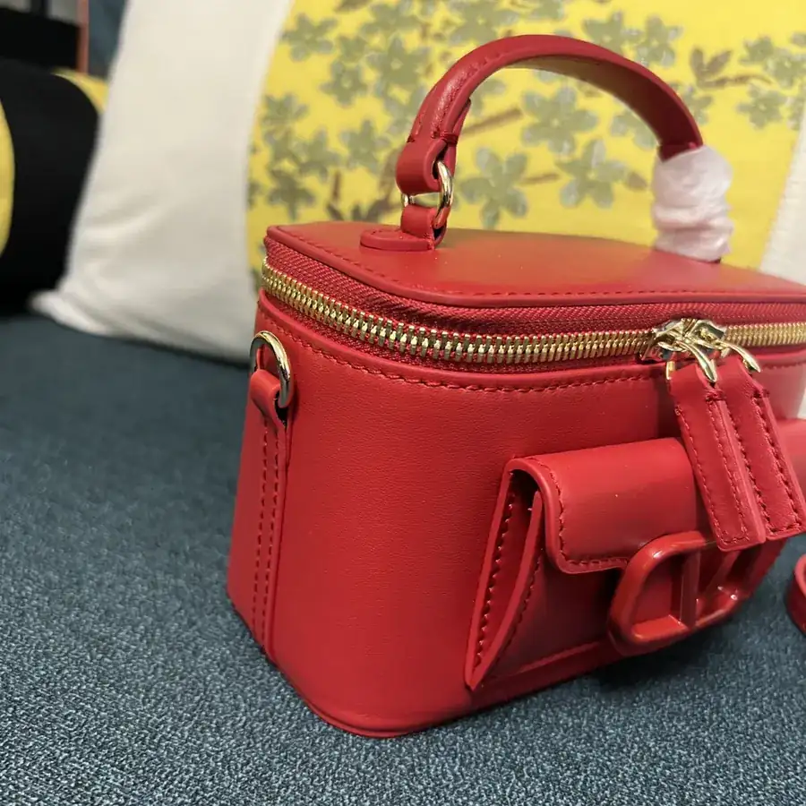 GARAVANI Mini LOCÒ Calfskin Box Bag with VLOGO SIGNATURE Details