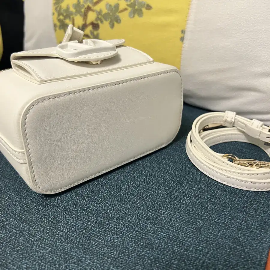 GARAVANI Mini LOCÒ Calfskin Box Bag with VLOGO SIGNATURE Details