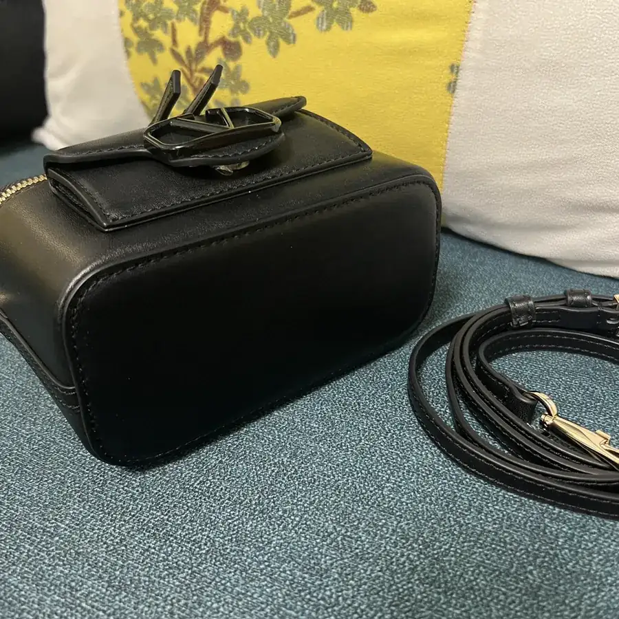 GARAVANI Mini LOCÒ Calfskin Box Bag with VLOGO SIGNATURE Detail