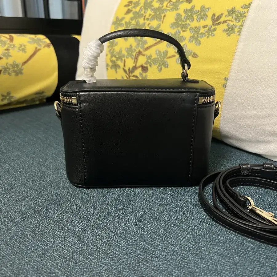 GARAVANI Mini LOCÒ Calfskin Box Bag with VLOGO SIGNATURE Detail