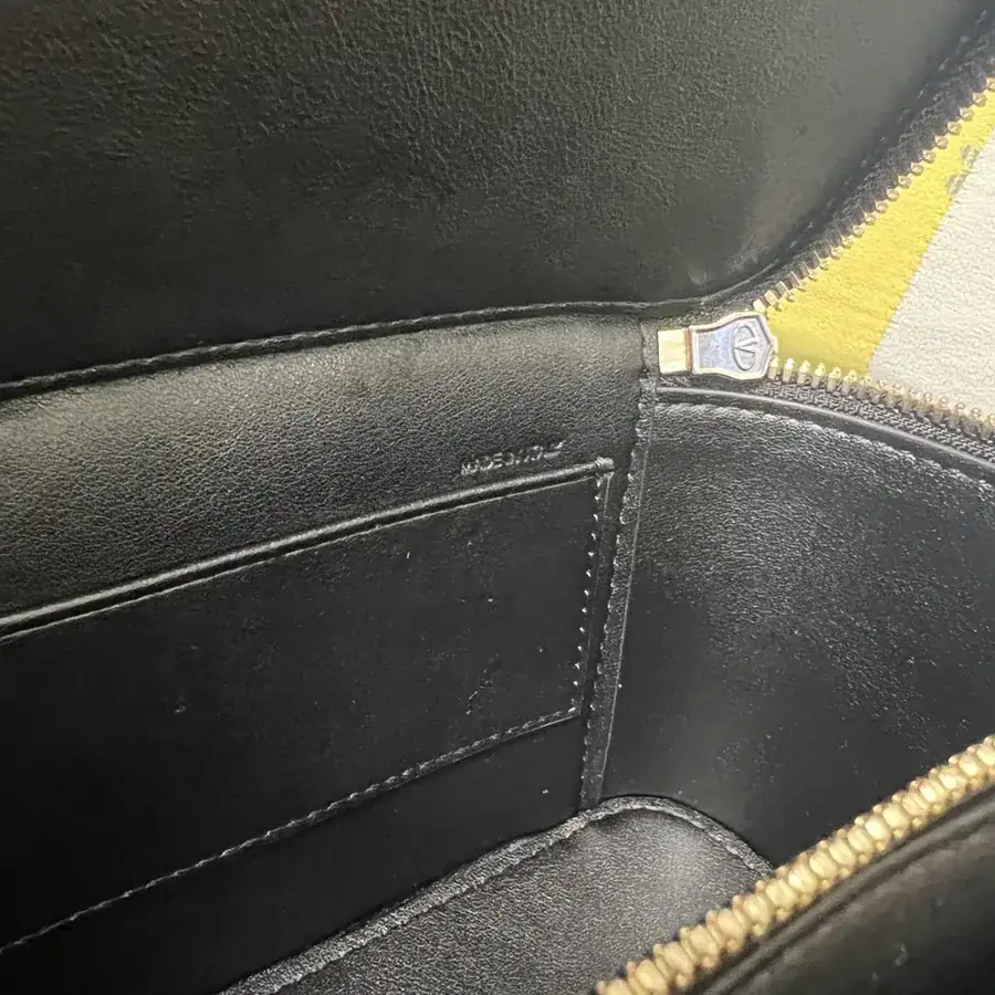 GARAVANI Mini LOCÒ Calfskin Box Bag with VLOGO SIGNATURE Detail