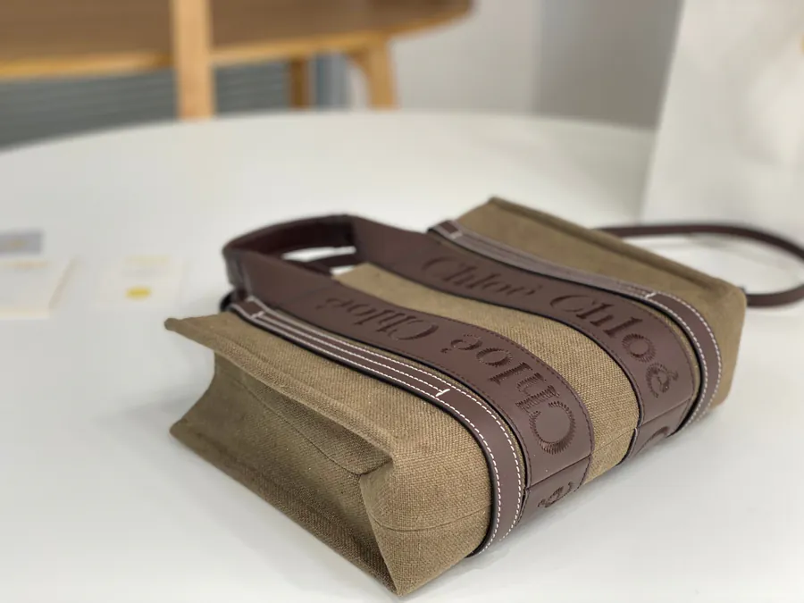 Chloe Woody Tote Bag Mini Size