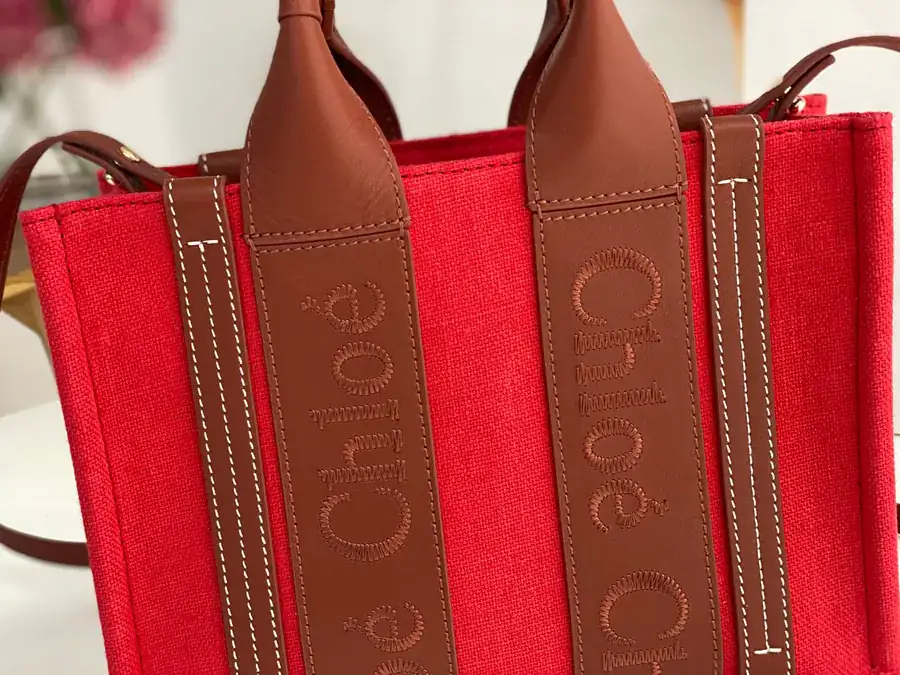 Chloe Woody Tote Bag Mini Size