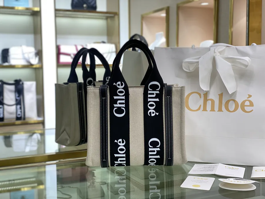 Chloe Woody Tote Small Size