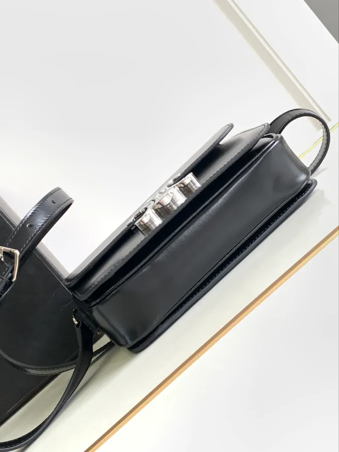 CELIN* Teen Triomphe Handbag in Black Grained Calfskin