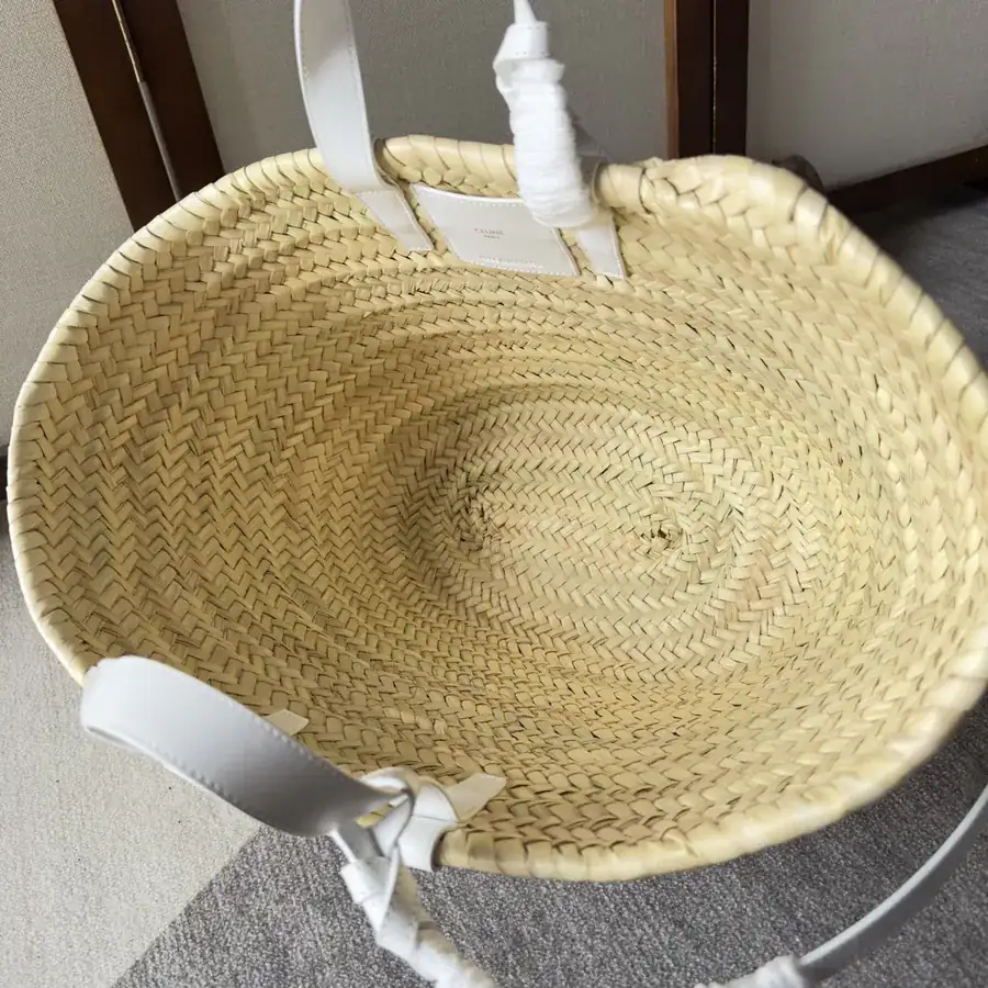 TEEN TRIOMPHE CLASSIC Palm Leaf Trimmed Bucket Bag