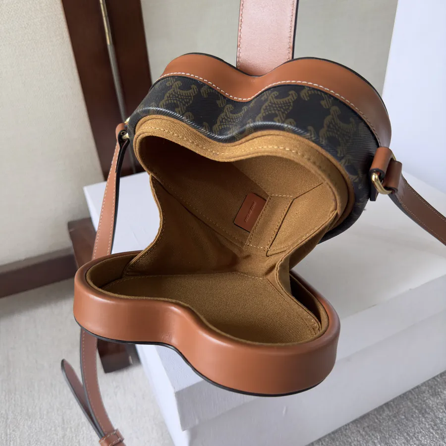 CELIN* 22s TAMBOUR Heart Shape Handbag