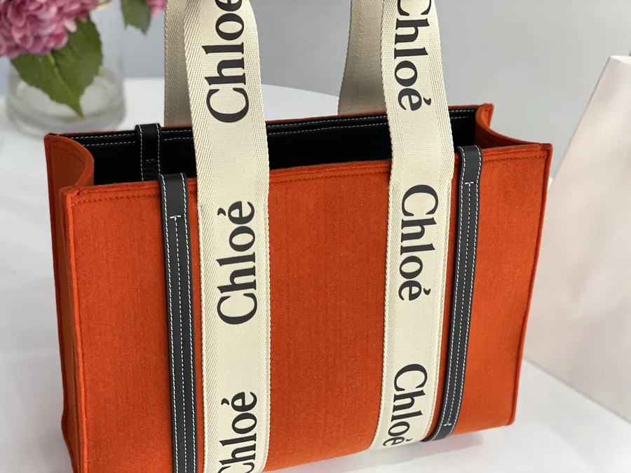 Chloe Woody Tote Medium Size