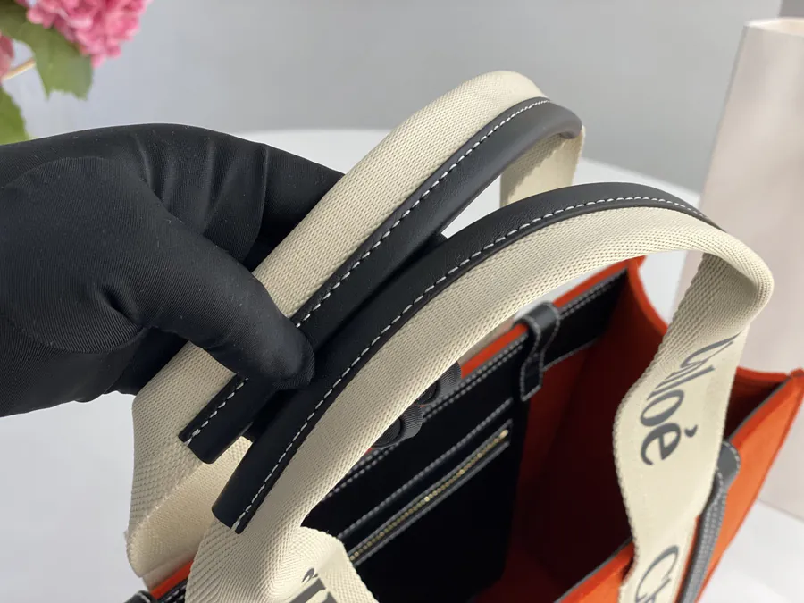 Chloe Woody Tote Medium Size