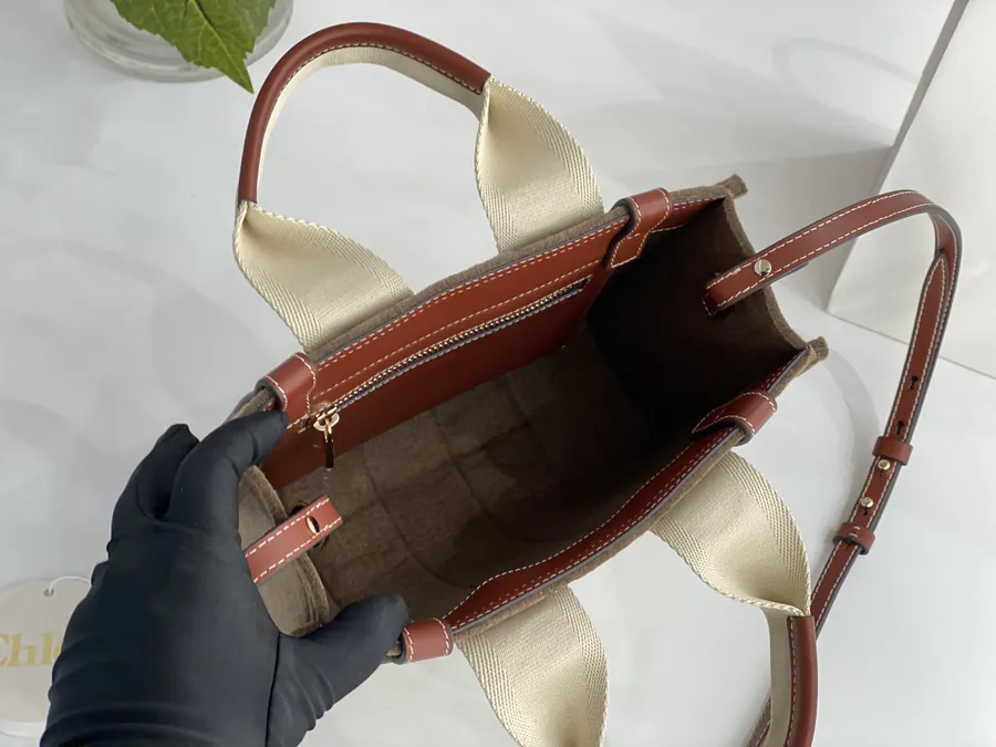 CHLOE Woody Tote Small Size