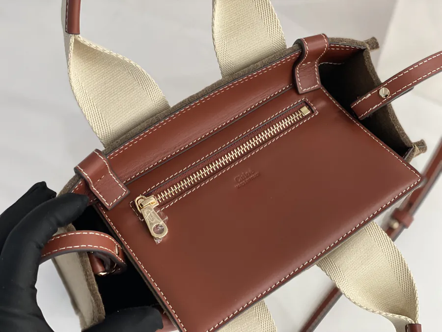 CHLOE Woody Tote Small Size