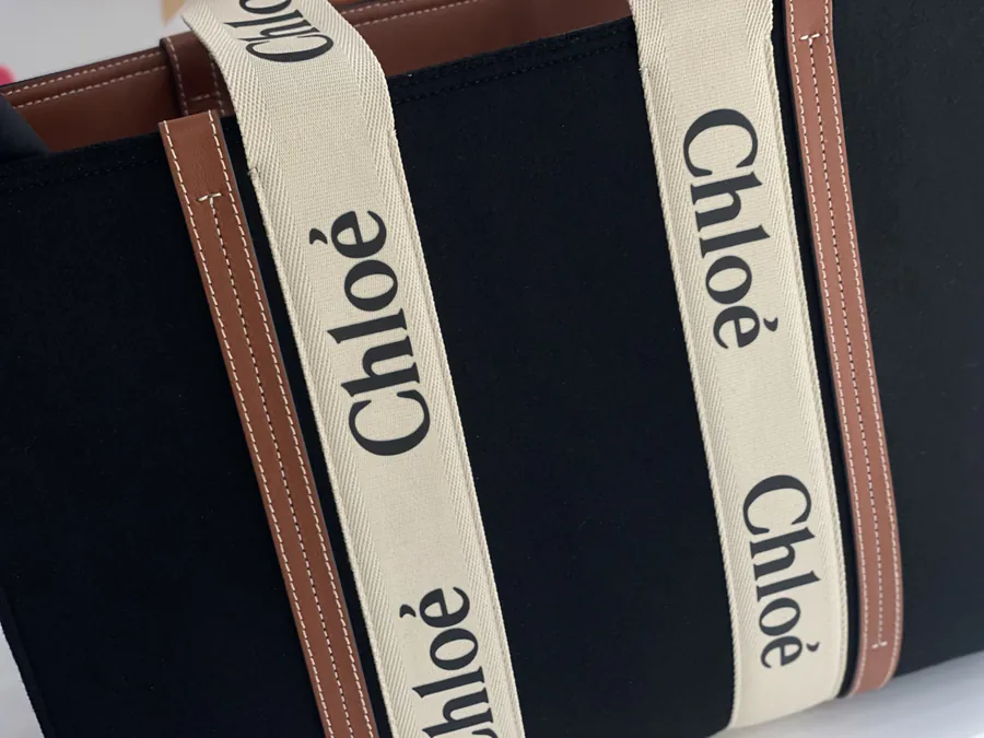 CHLOE Woody Tote Large Size