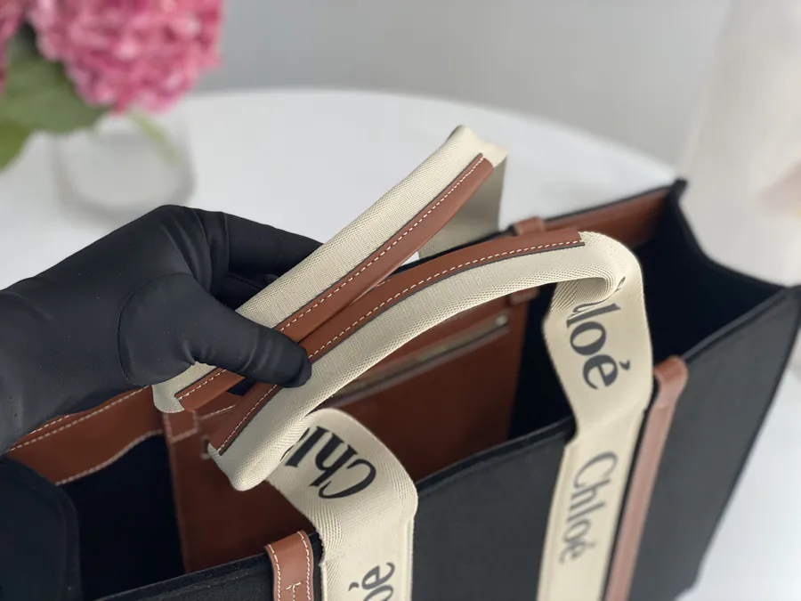 CHLOE Woody Tote Large Size