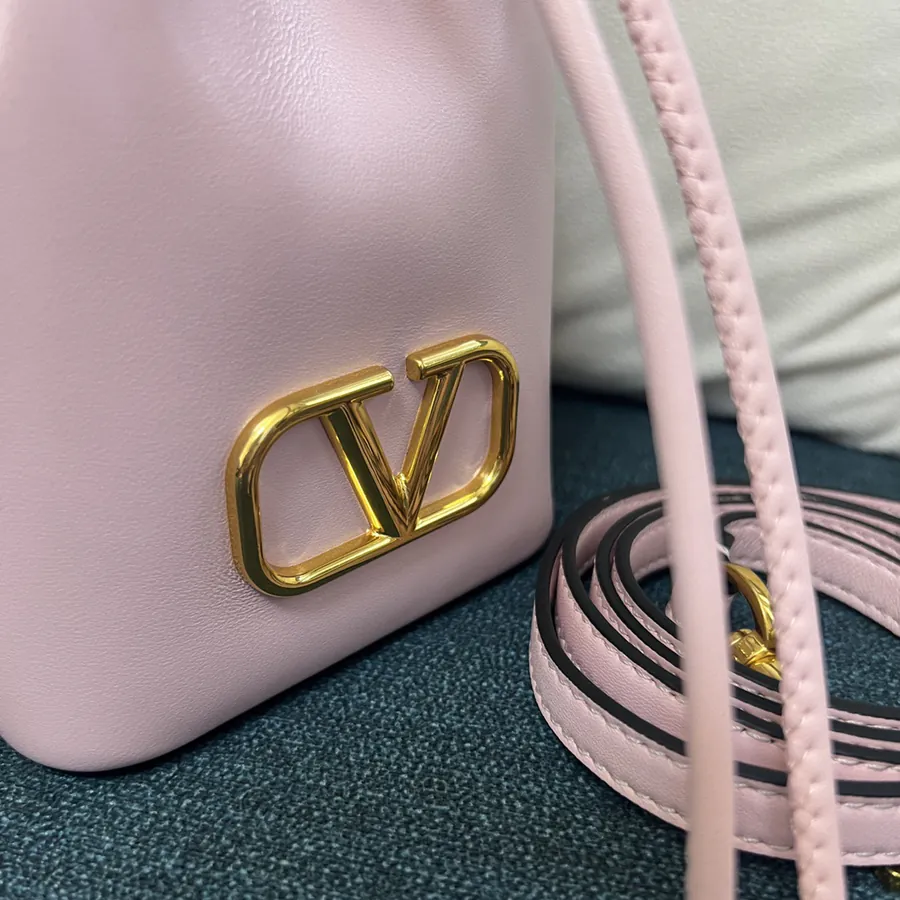 GARAVANI VLOGO Signature Mini Bucket Bag