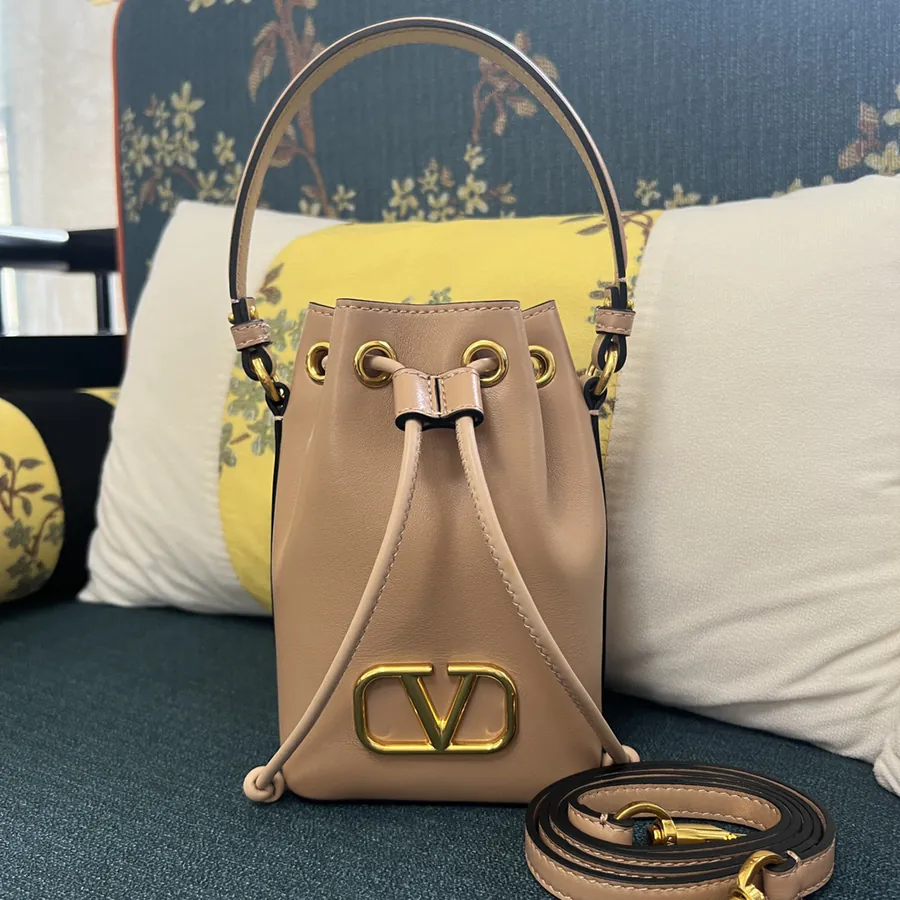 GARAVANI VLOGO Signature Mini Bucket Bag