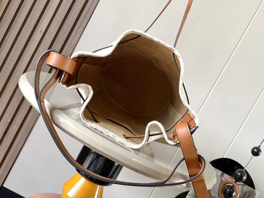 P730 Balloon Bucket Bag New Mini Size
