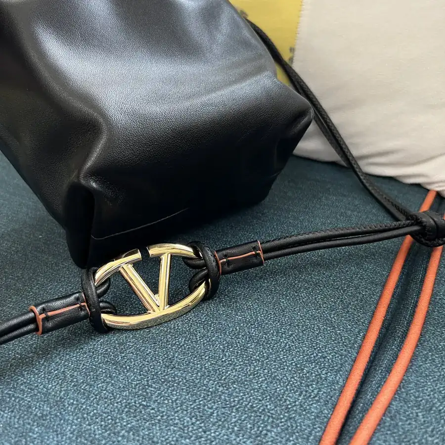GARAVANI VLOGO POUF Mini Handbag