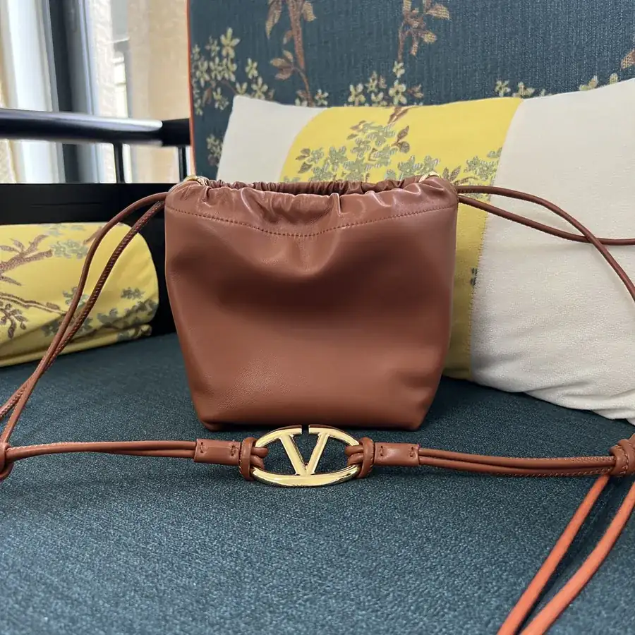 GARAVANI VLOGO POUF Mini Handbag