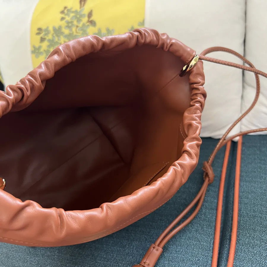GARAVANI VLOGO POUF Large