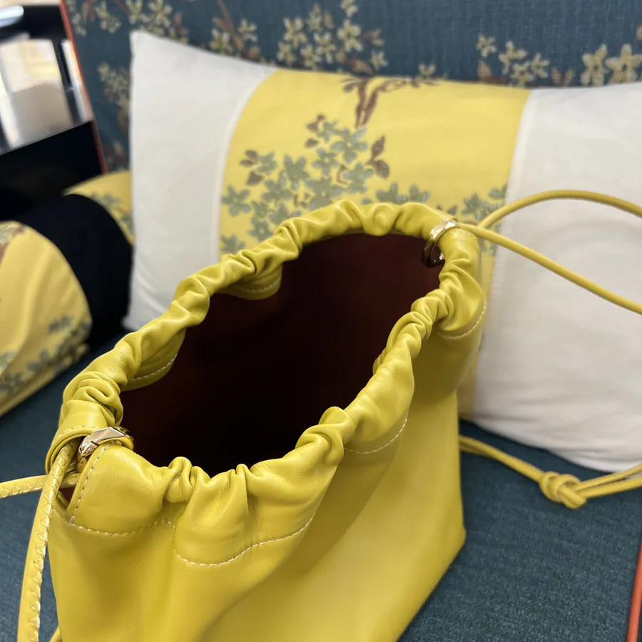 GARAVANI VLOGO POUF Bucket Bag