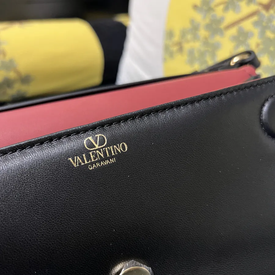 VLOGO 1960 Medium Leather Bag with Adjustable Strap