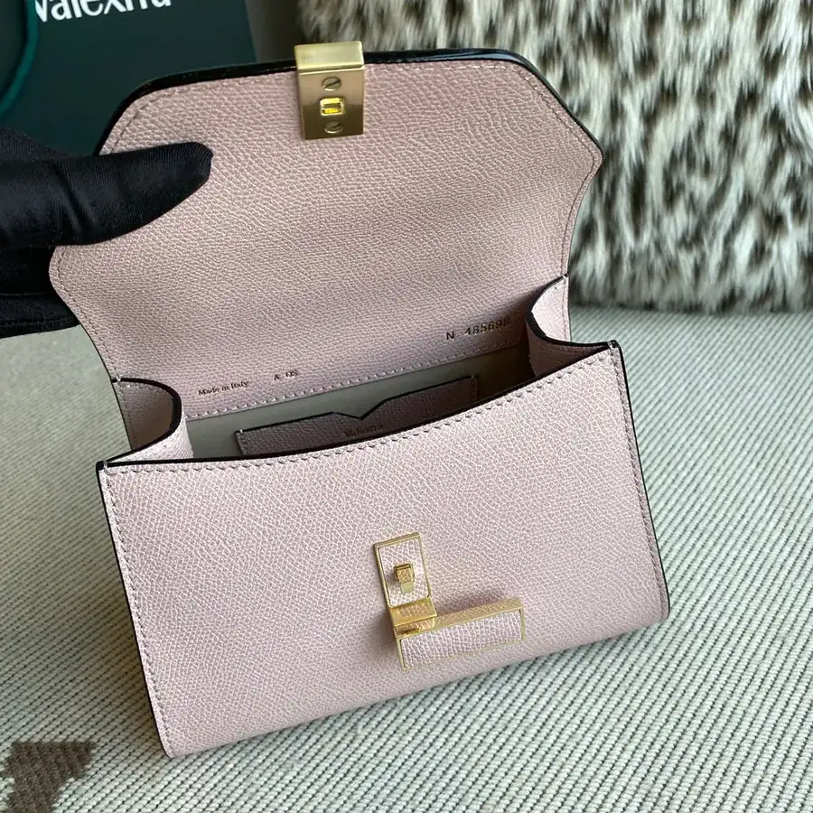 Valextra Side Handbag Classic Flip Cover Shoulder Bag