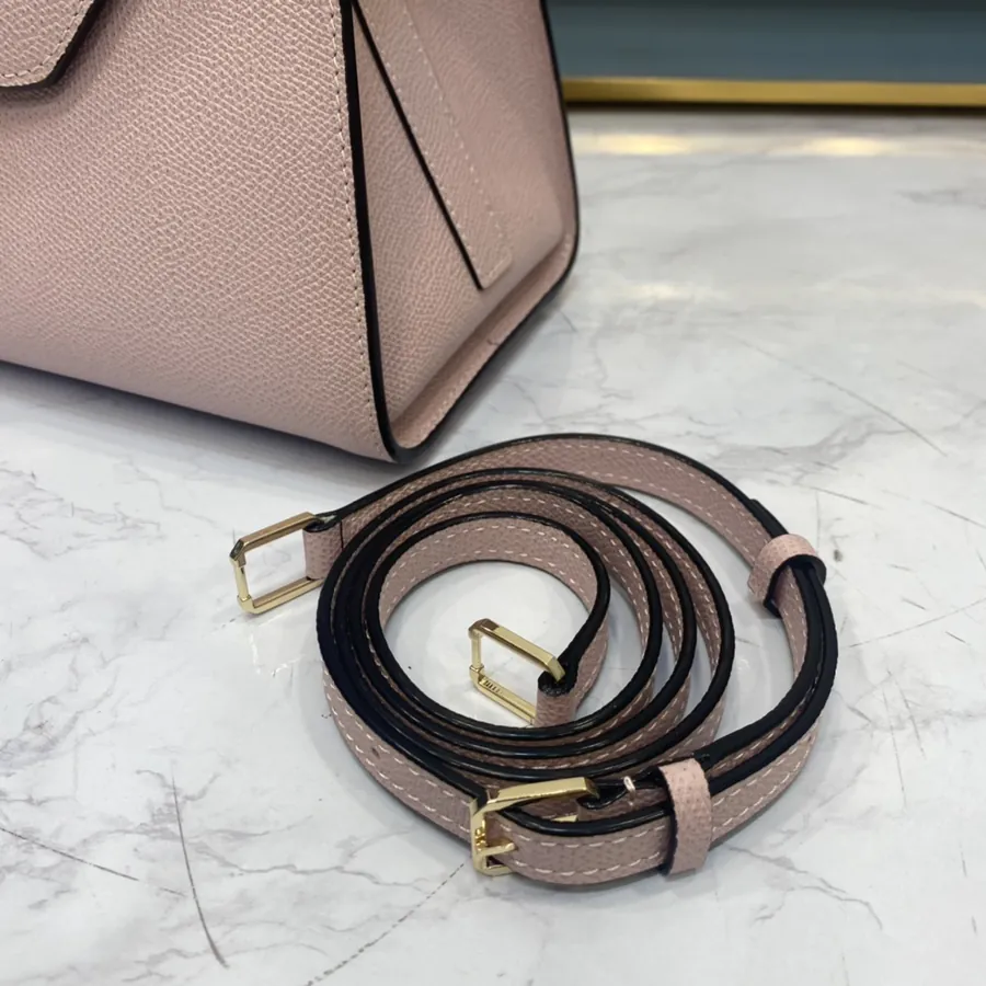 Valextra Iside Minimalist Design with Grained Calfskin