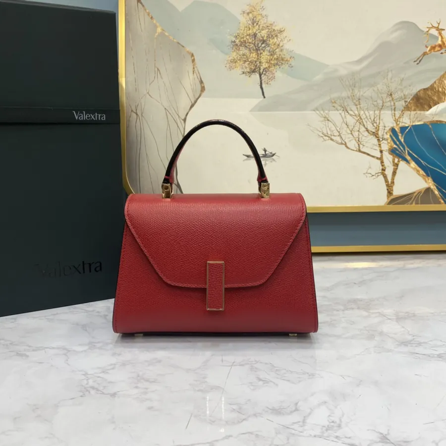 Valextra Iside Minimalist Design with Grained Calfskin