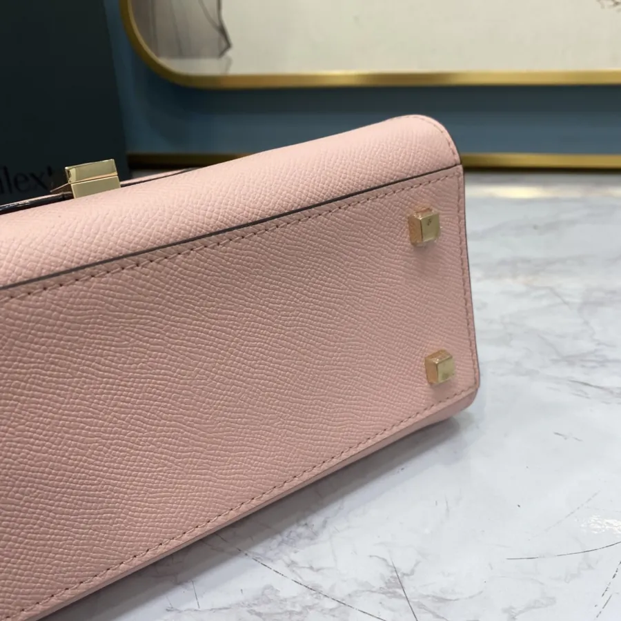 Valextra Iside Minimalist Design with Grained Calfskin
