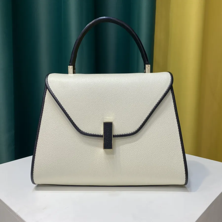 Valextra Iside Minimalist Design with Grained Calfskin Interior