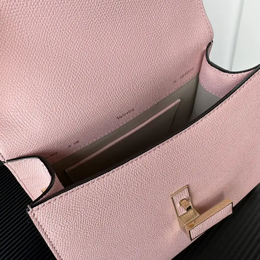 Valextra Iside Minimalist Design with Grained Calfskin