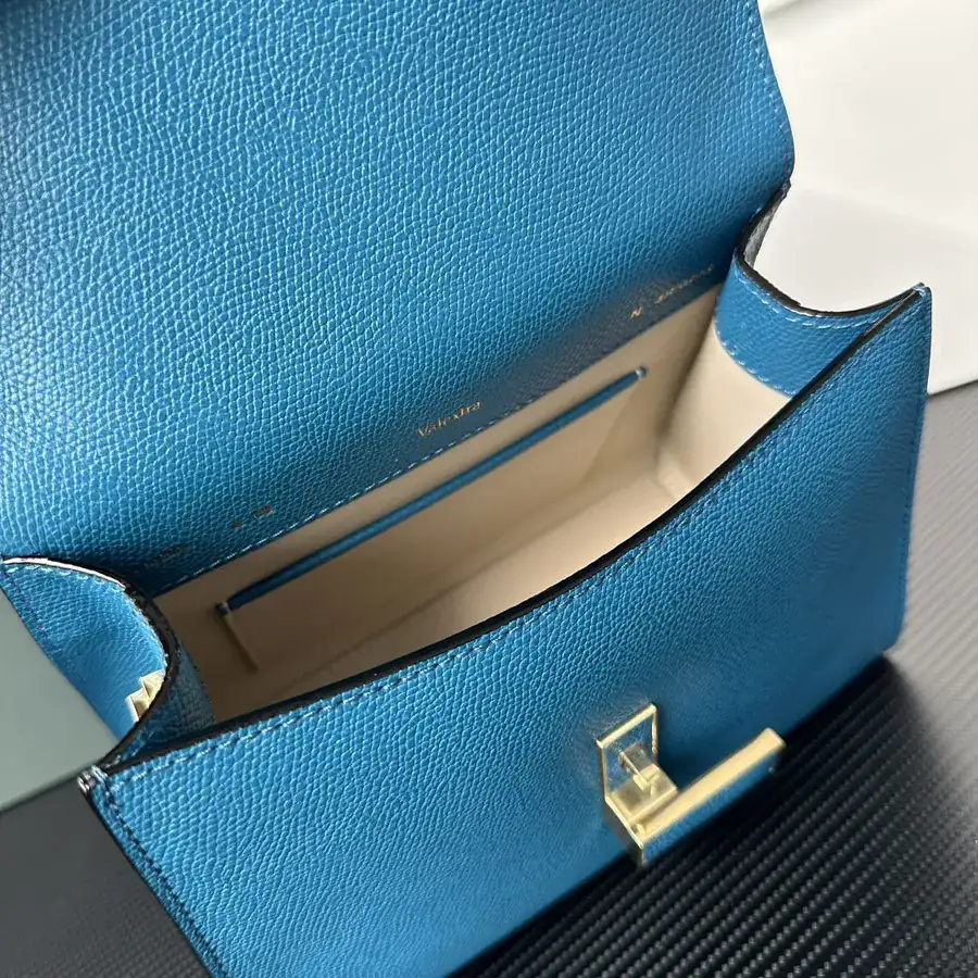 Valextra Iside Minimalist Design with Grained Calfskin