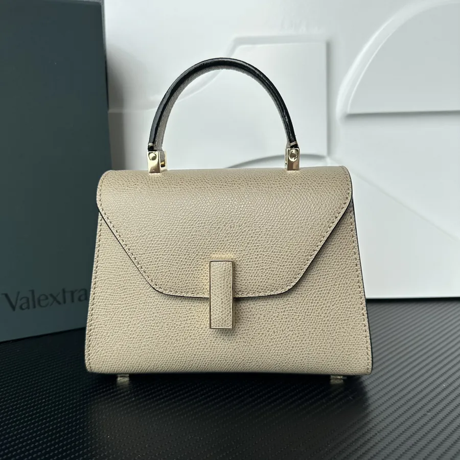 Valextra Iside Minimalist Design with Grained Calfskin