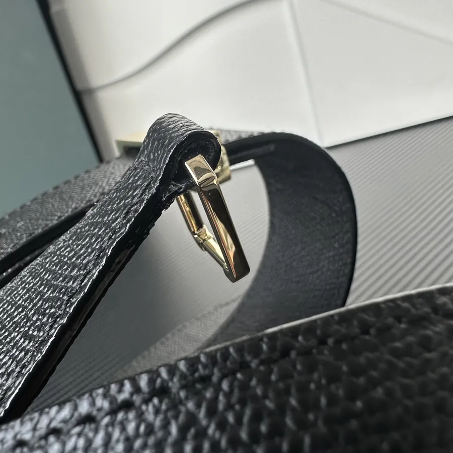 Valextra Adjustable Wide Shoulder Bag