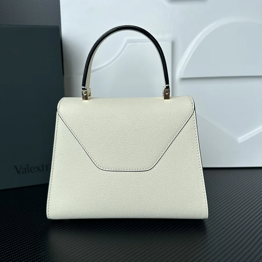 Valextra Iside Minimalist Design with Grained Calfskin