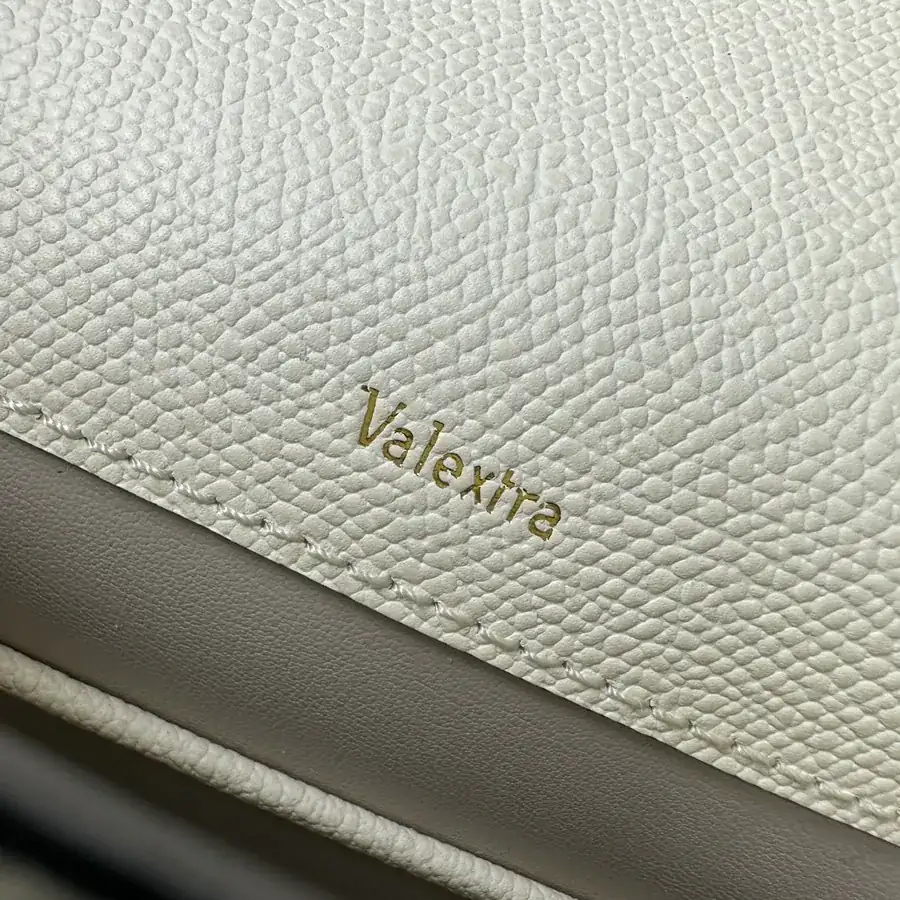 Valextra Iside Minimalist Design with Grained Calfskin