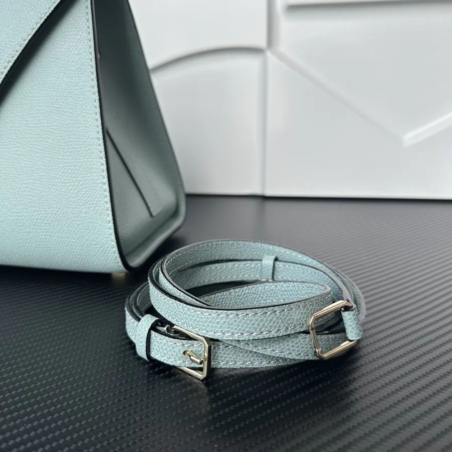 Valextra Iside Minimalist Design with Grained Calfskin Interior