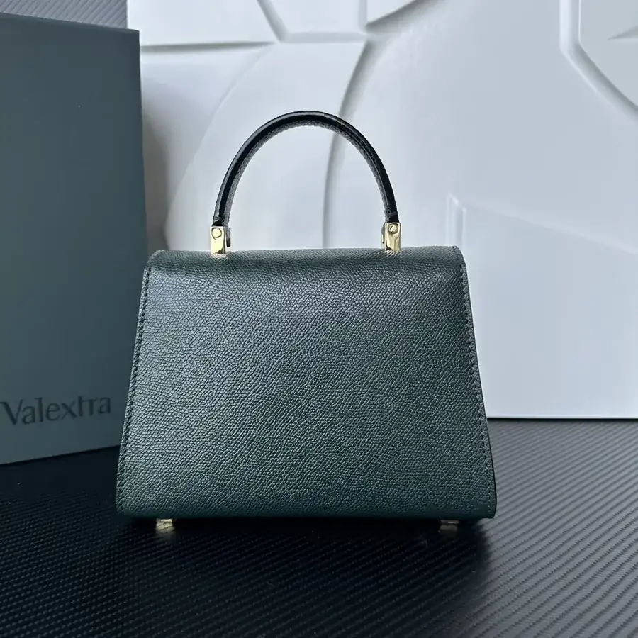 Valextra Iside Minimalist Design with Grained Calfskin