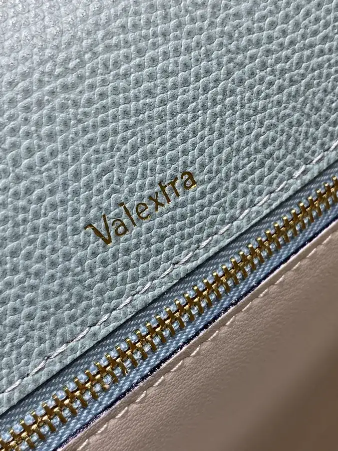 Valextra Lside Medium