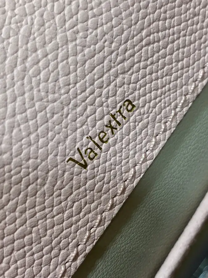 Valextra Petite Size Sakura Pink