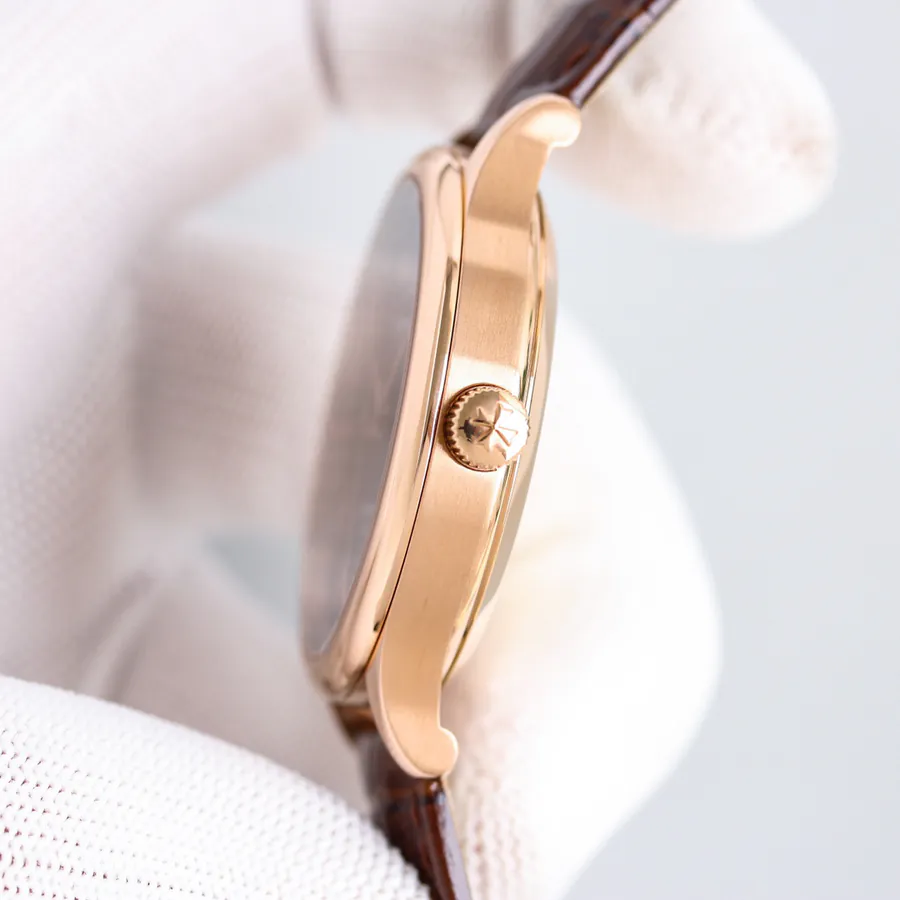 Jaeger LeCoultre Heritage Series Watch, Gold Case, Elegant Gentleman Style