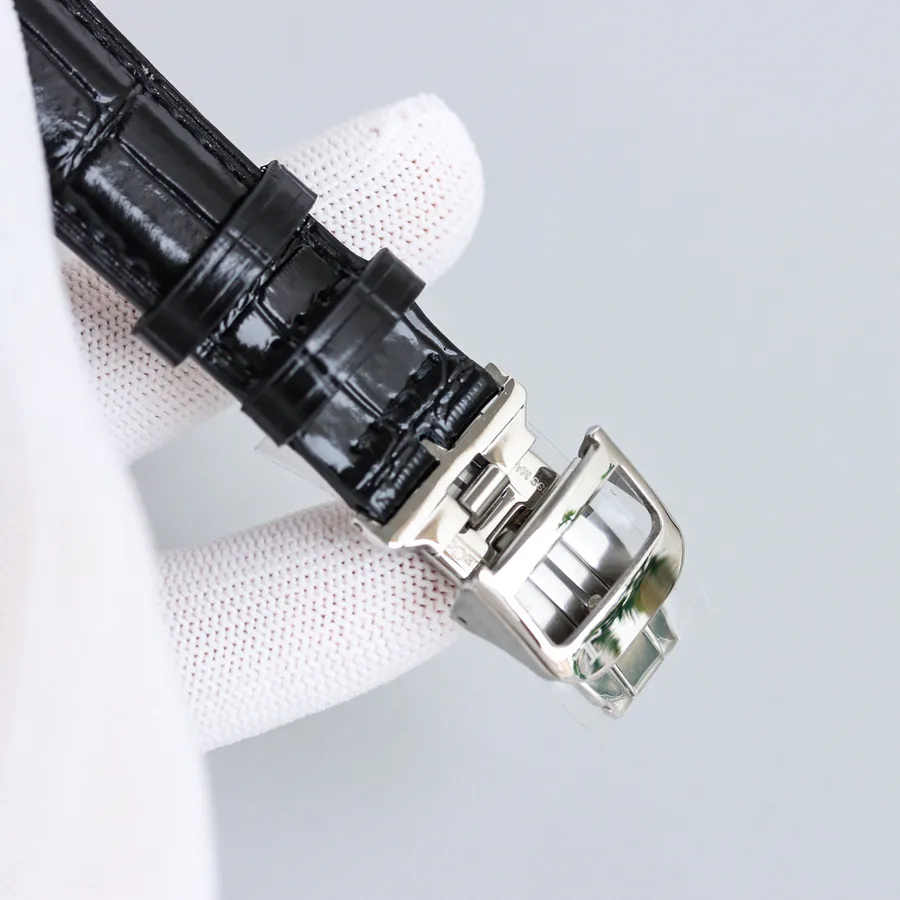 New Jaeger LeCoultre Master Series 1218420, Two Handed Watch with Grained Calfskin Strap