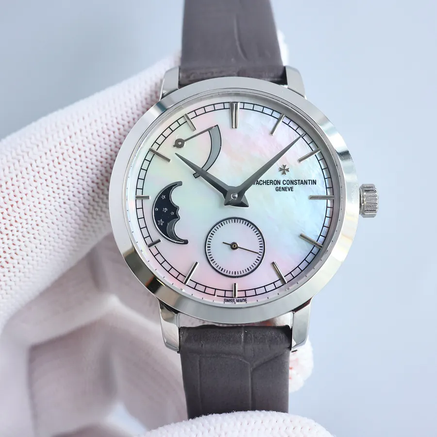江诗丹顿传袭系列月相腕表 36mm 白金表壳
