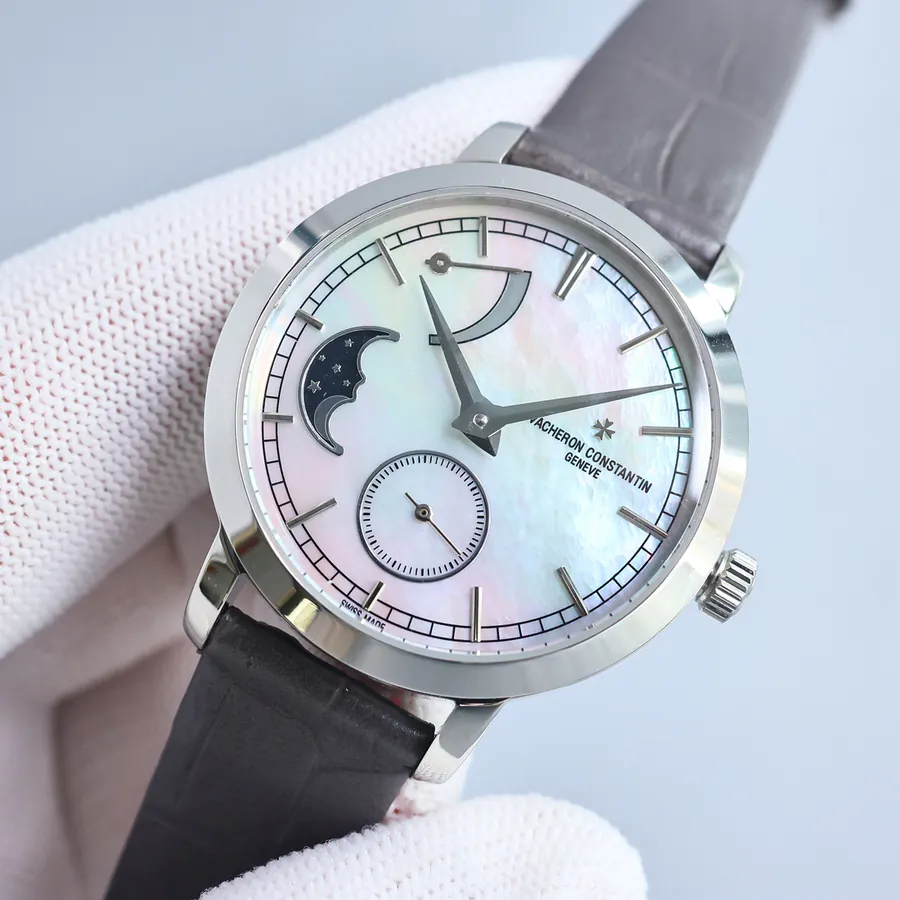 江诗丹顿传袭系列月相腕表 36mm 白金表壳